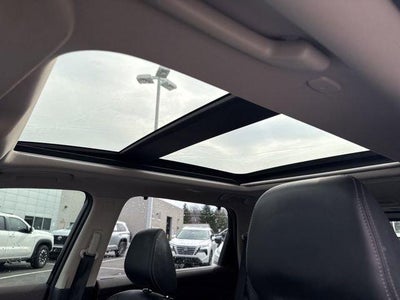 2023 Nissan Rogue AWD SV *Ltd Avail*