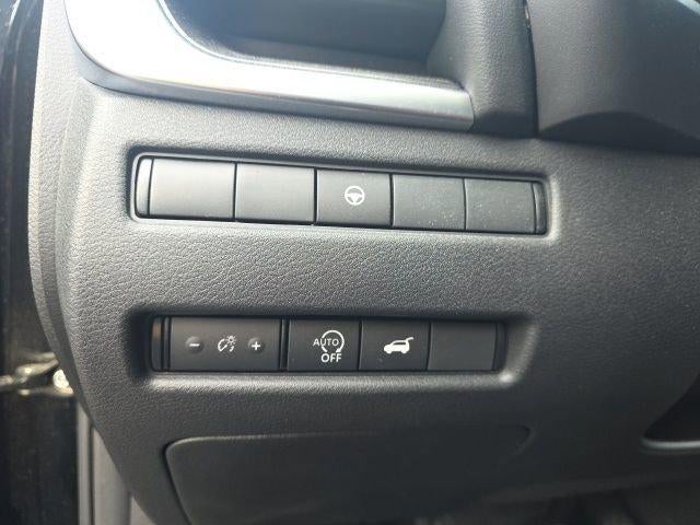 2023 Nissan Rogue AWD SV