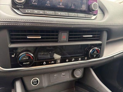 2023 Nissan Rogue AWD SV