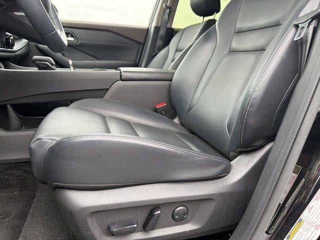 2023 Nissan Rogue AWD SV