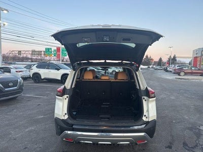 2023 Nissan Rogue AWD Platinum *Ltd Avail*