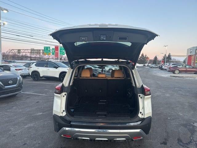 2023 Nissan Rogue AWD Platinum *Ltd Avail*