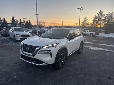 2023 Nissan Rogue AWD Platinum *Ltd Avail*