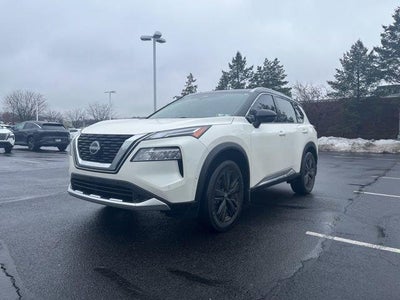 2023 Nissan Rogue AWD Platinum