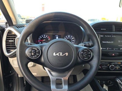 2022 Kia Soul LX IVT