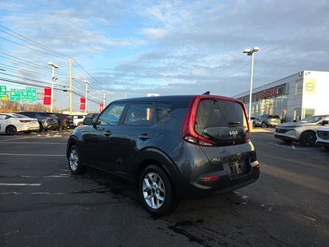2022 Kia Soul LX IVT