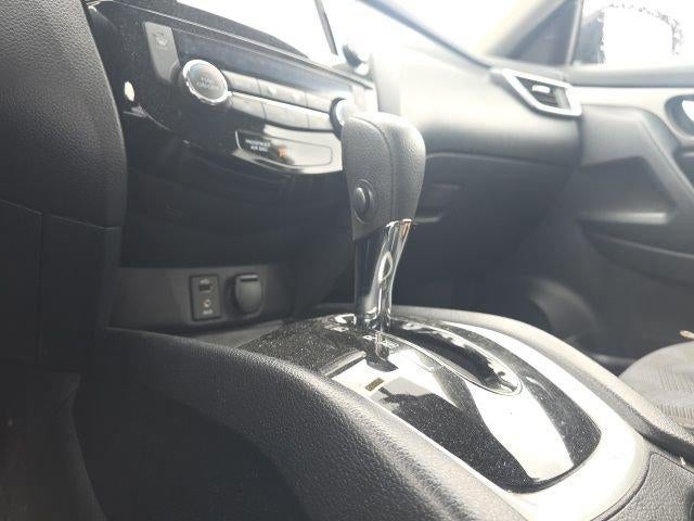 2016 Nissan Rogue AWD 4dr SV