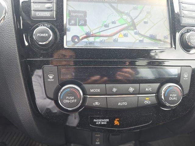 2016 Nissan Rogue AWD 4dr SV