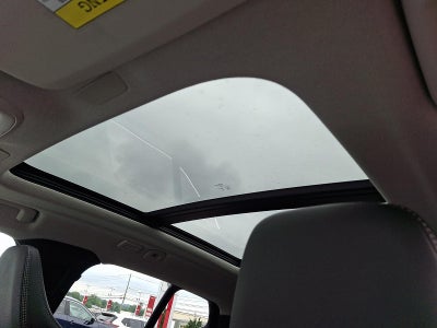 2025 Volvo XC40 B5 AWD Core Bright Theme