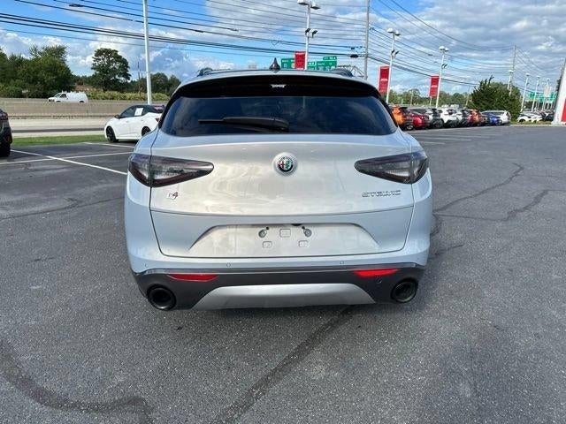 2024 Alfa Romeo Stelvio Ti AWD