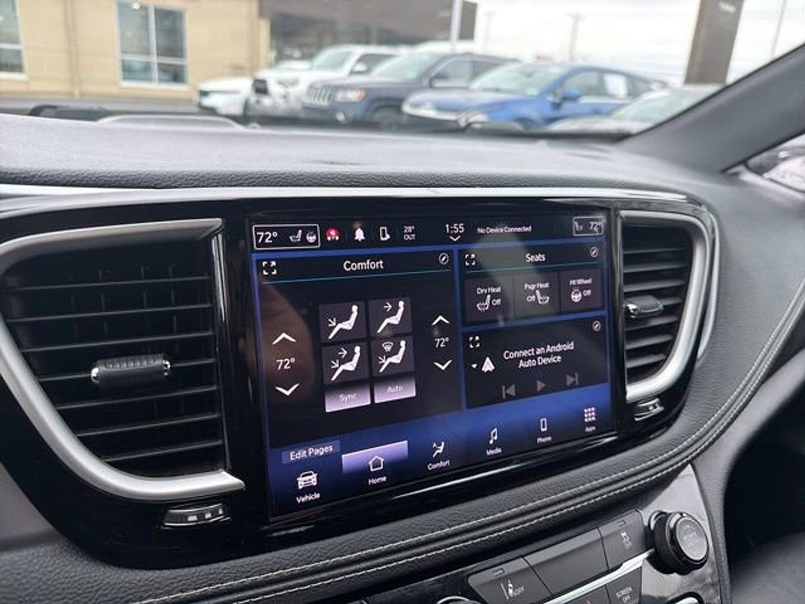 2022 Chrysler Pacifica Hybrid Touring L