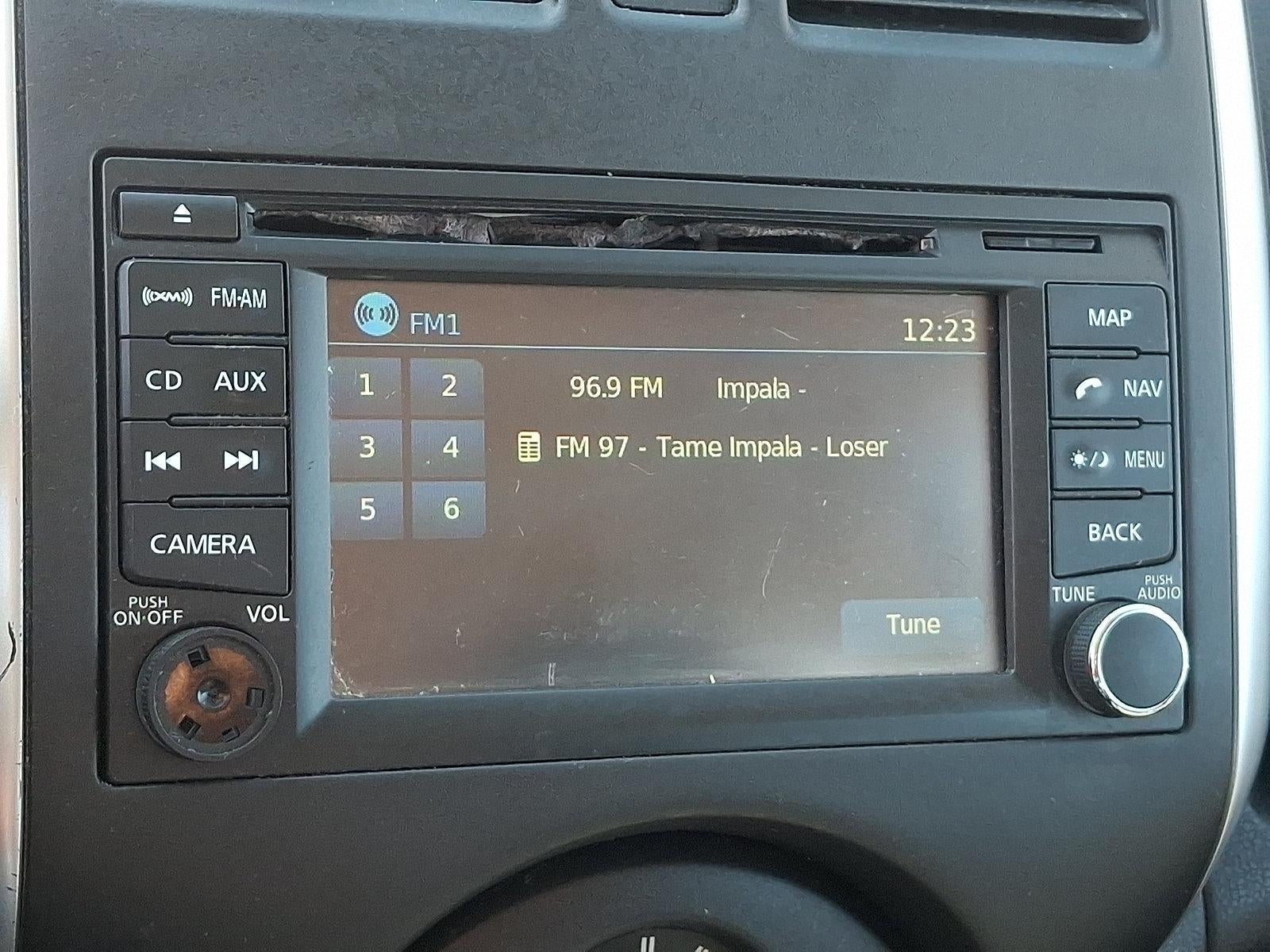 2014 Nissan Versa Note SV