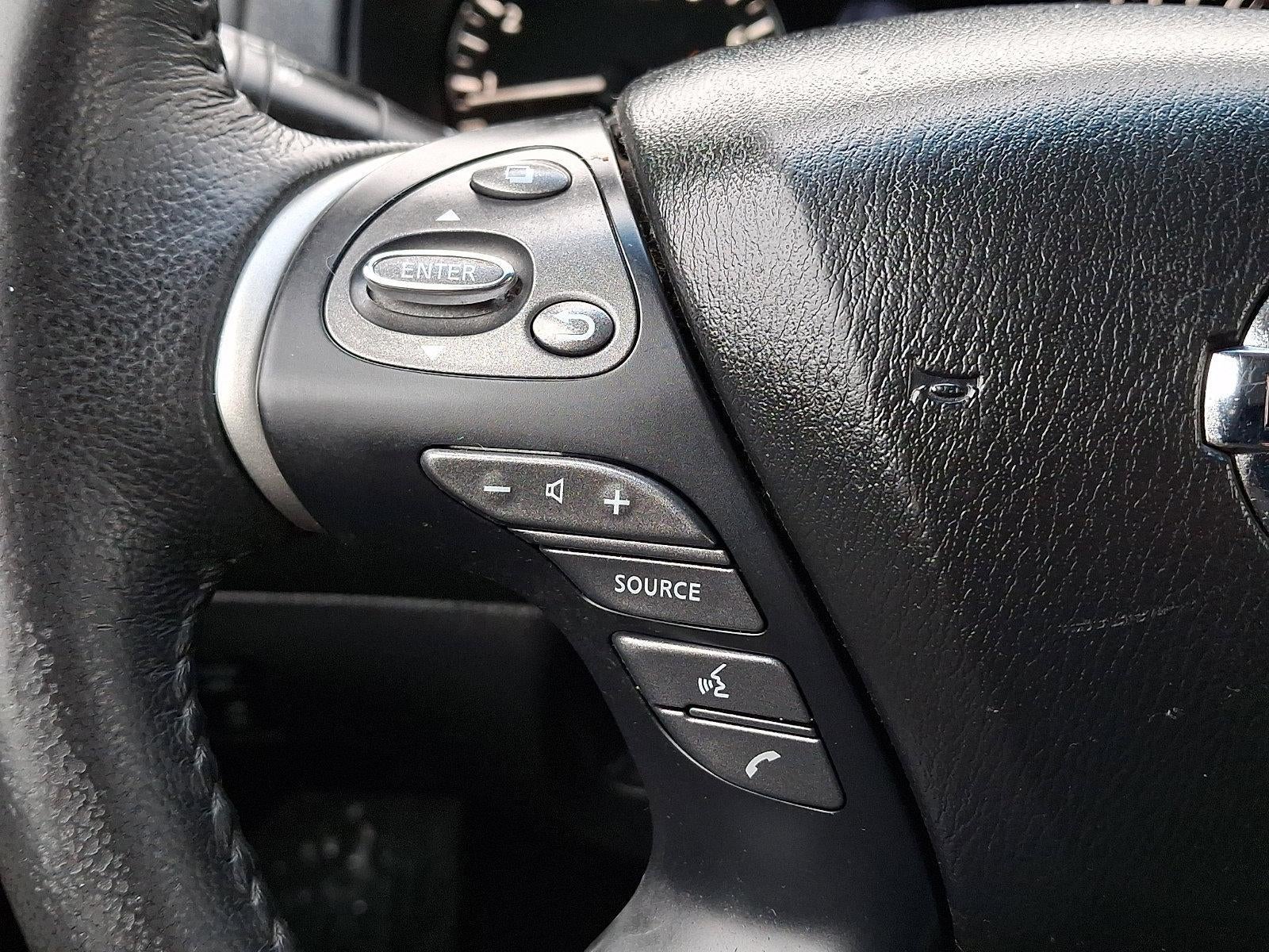 2015 Nissan Pathfinder SL