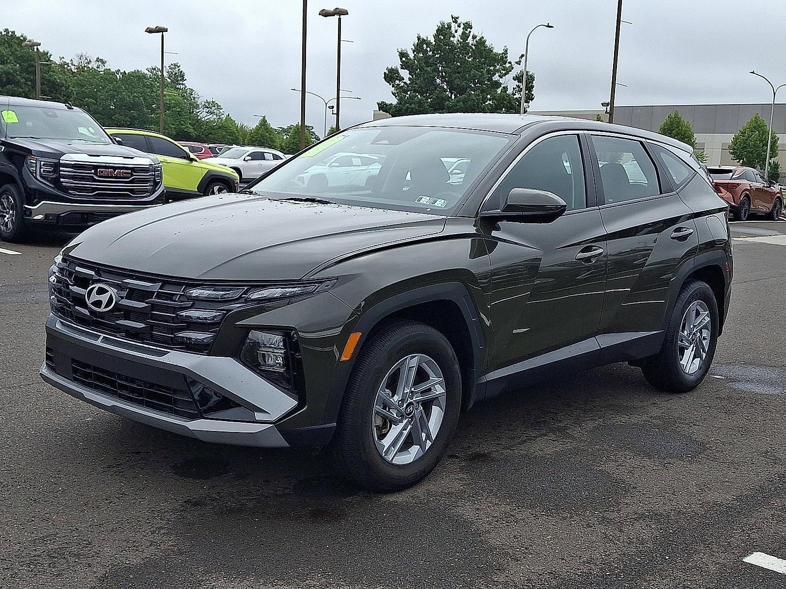 2025 Hyundai TUCSON SE