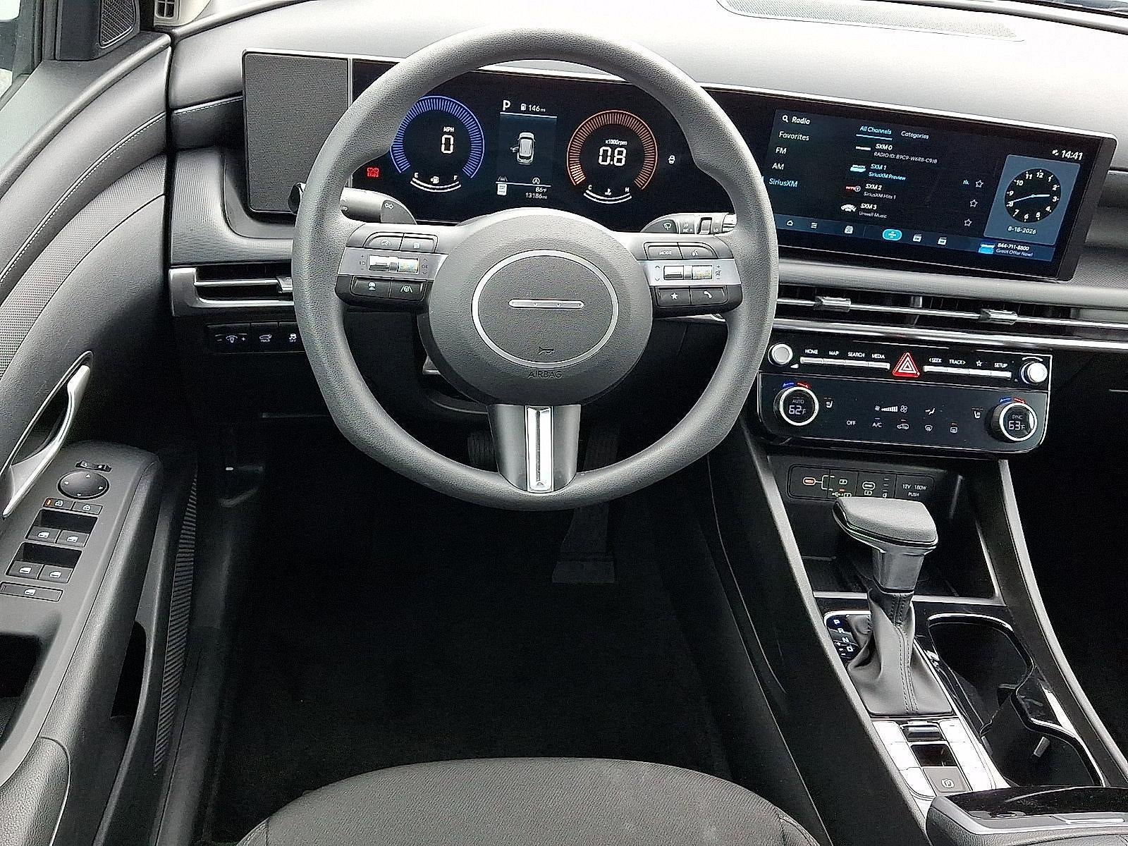 2025 Hyundai TUCSON SEL