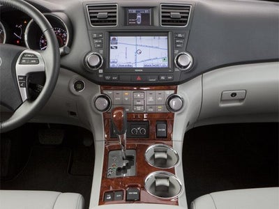 2013 Toyota Highlander SE