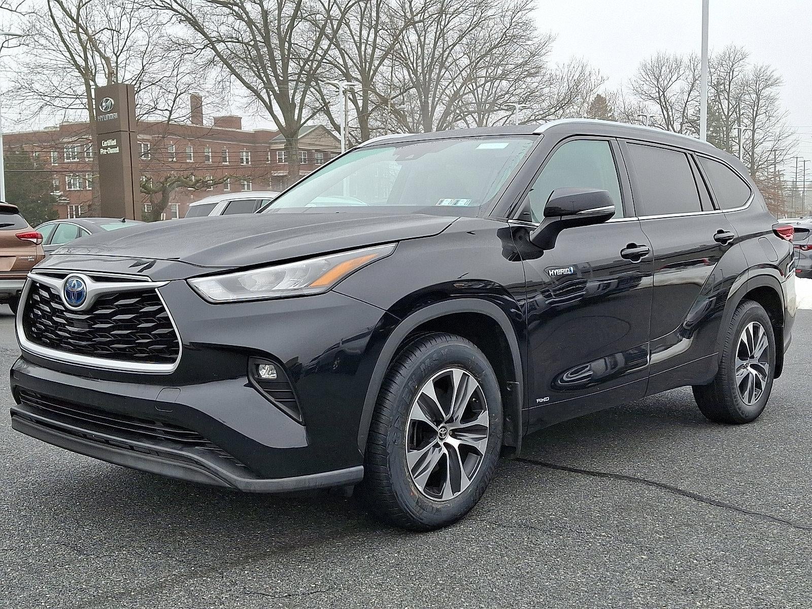 2020 Toyota Highlander Hybrid XLE