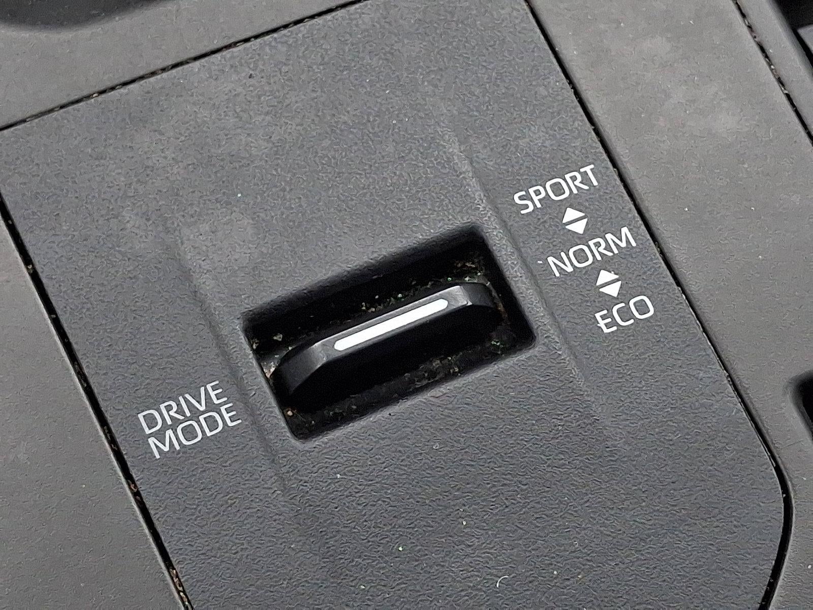 2020 Toyota Highlander Hybrid XLE