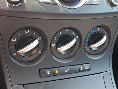 2013 Mazda Mazda3 i SV