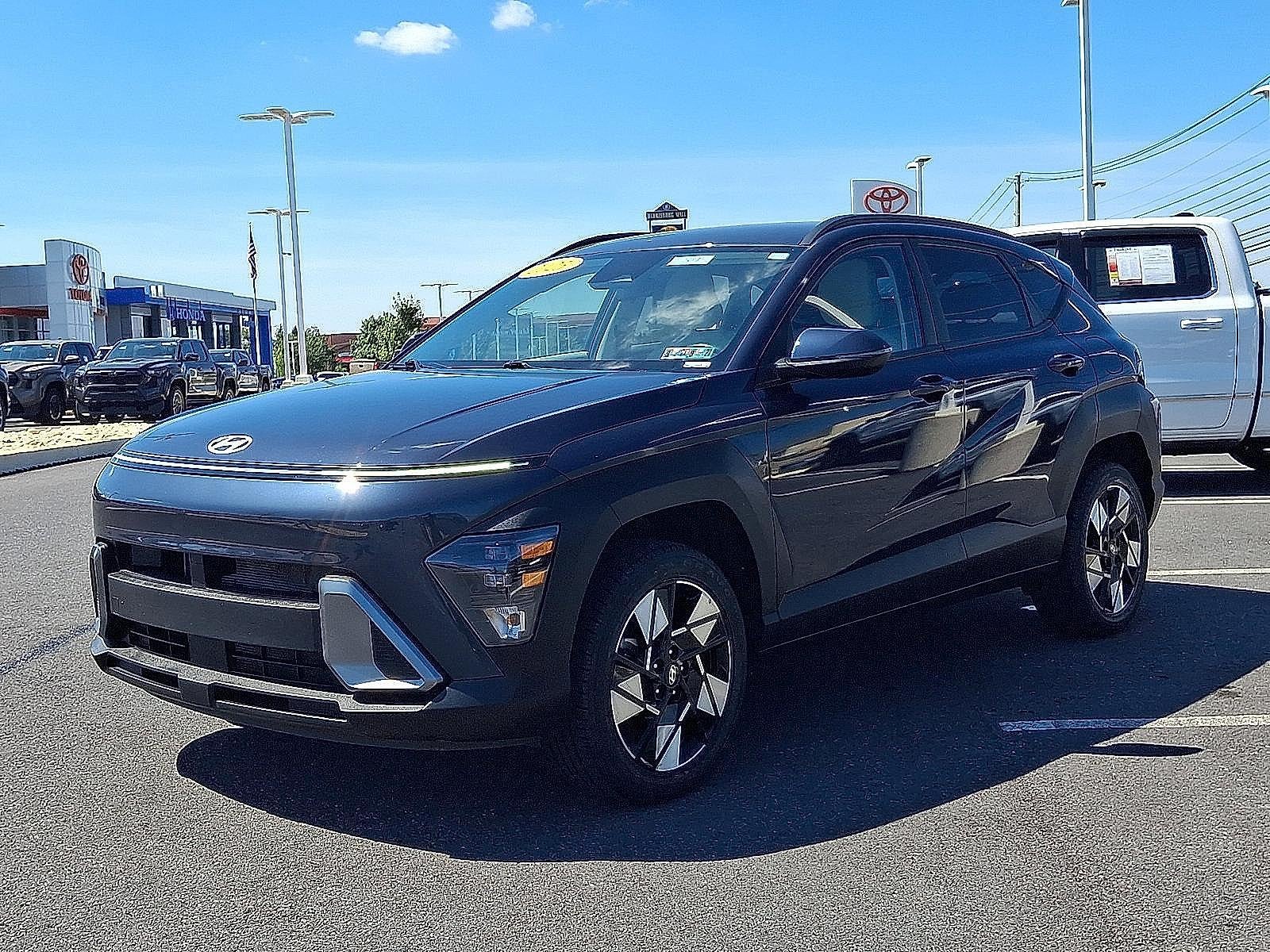 2025 Hyundai KONA SEL