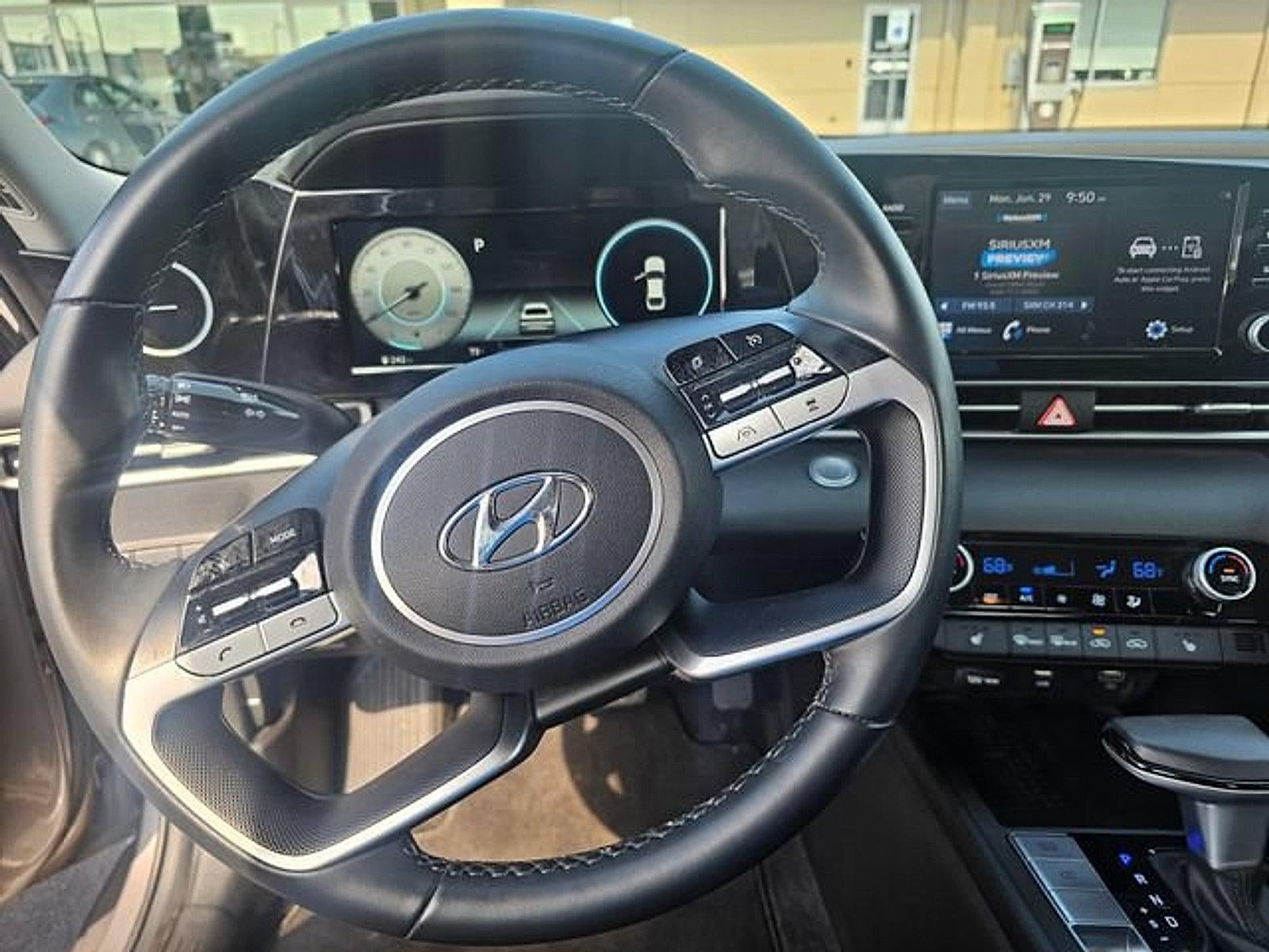 2021 Hyundai ELANTRA SEL
